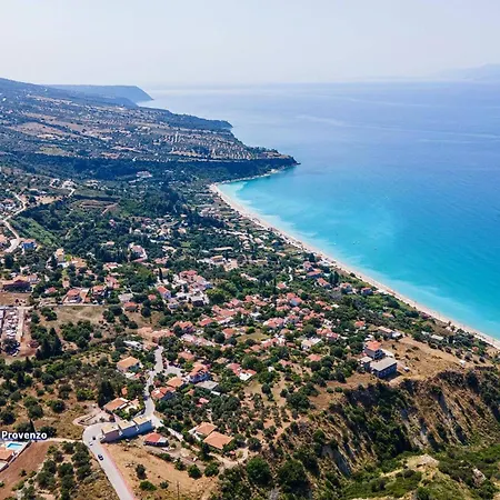 Provenzo By Vila Lourdata (Kefalonia)