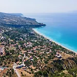 Provenzo By Vila Lourdata (Kefalonia)